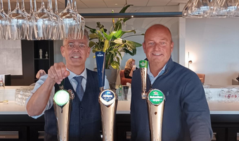 Netwerk met collega’s bij de Heineken Hoteliersclub op HotelSummit 2024
