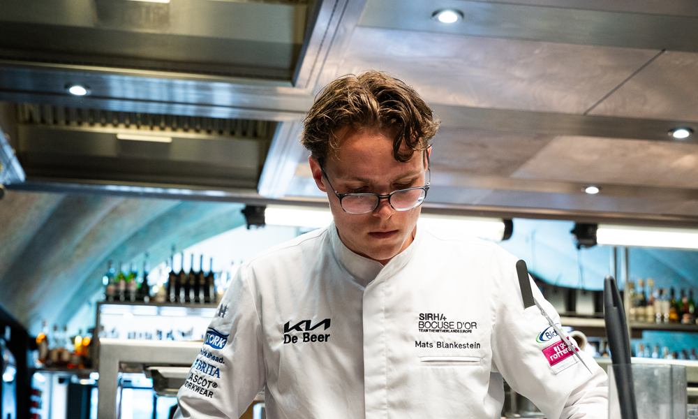 Mats Blankestein wint Commis Challenge Bocuse d’Or en mag naar Europese finale