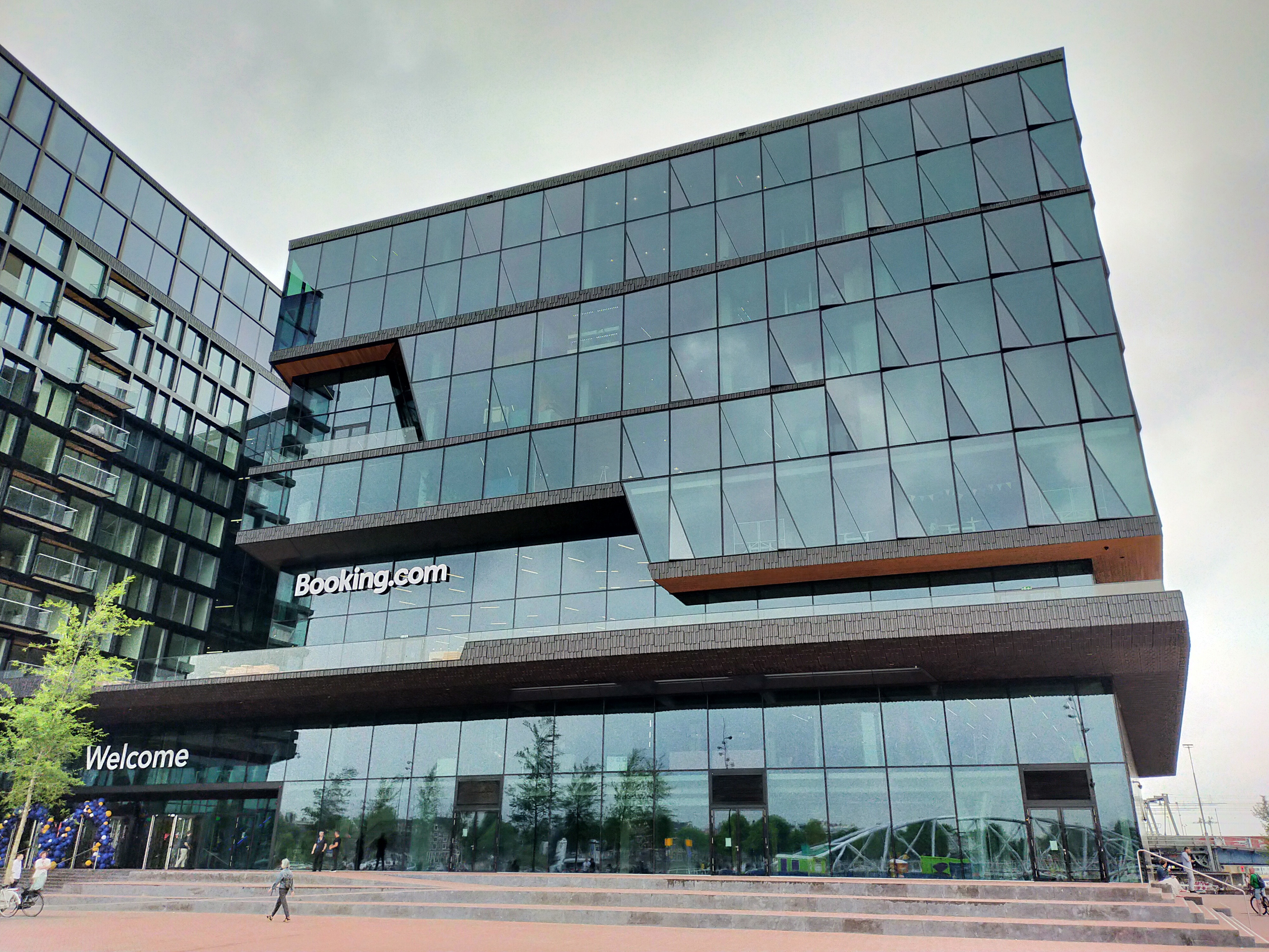 Consumentenbond start massaclaim tegen Booking.com