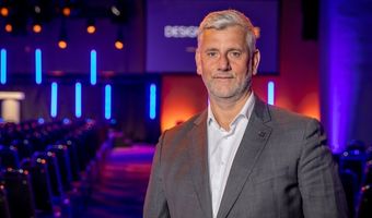 Hans Wibbens volgt Erik-Jan Ginjaar op als CEO van Postillion Hotels