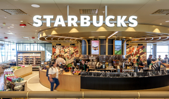 Nieuwe Starbucks-locatie van ruim 500m2 opent op Schiphol