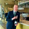Steven van Roemburg nieuwe sommelier van Restaurant 16th in Valk Exclusief Hotel Schiedam