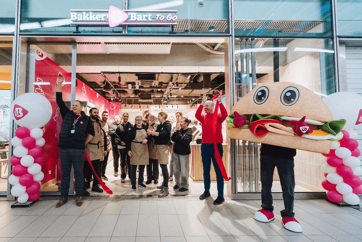 Officiële startpunt van Bakker Bart To Go: Feestelijk geopend op Utrecht Centraal