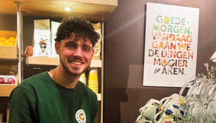 Kleine bageldromen worden werkelijkheid: Jaimy (22) neemt Bagels & Beans Hoorn over