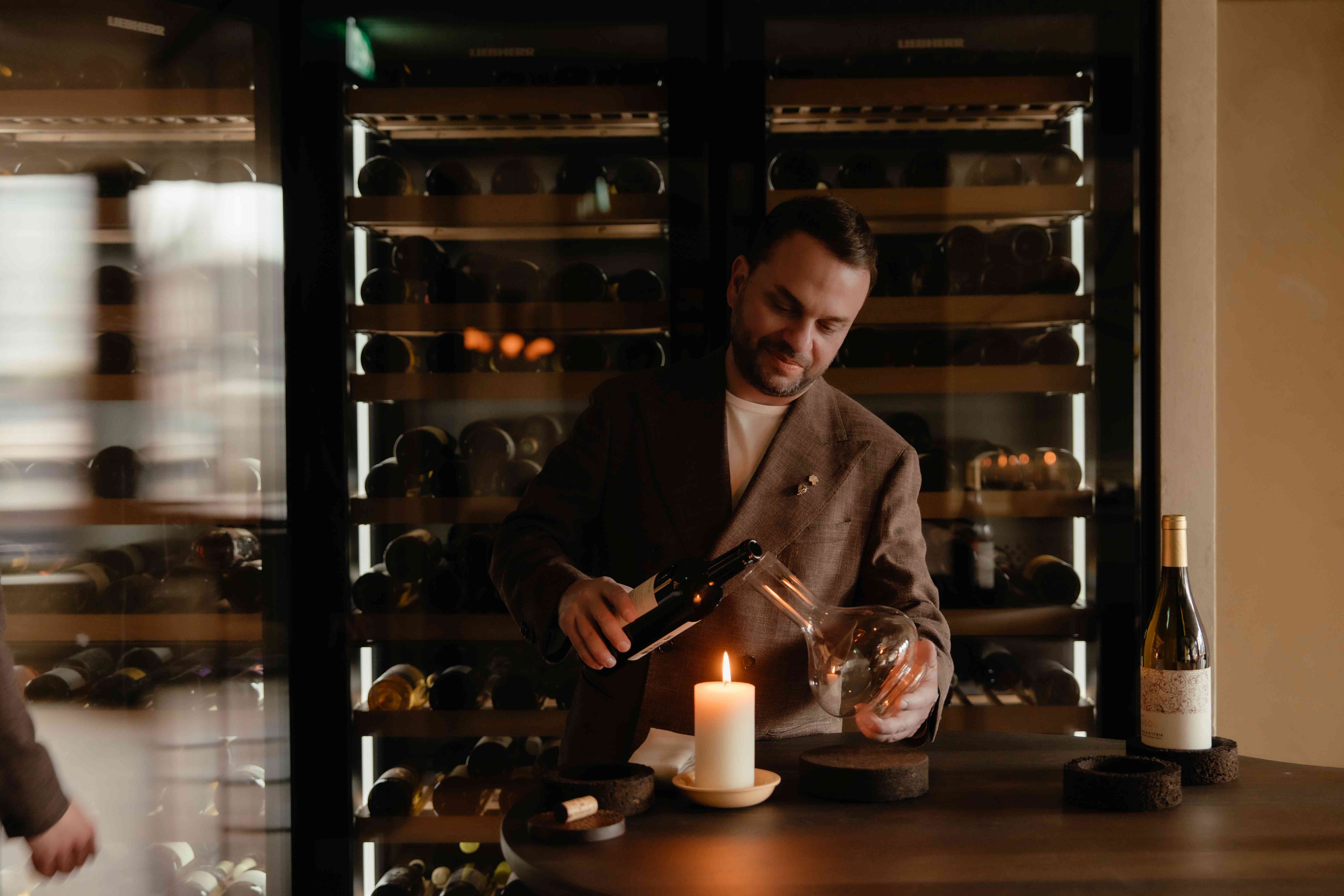 Antonello Nicastri van Flore** in De L'Europe uitgeroepen tot Sommelier van het Jaar door Gault&Millau