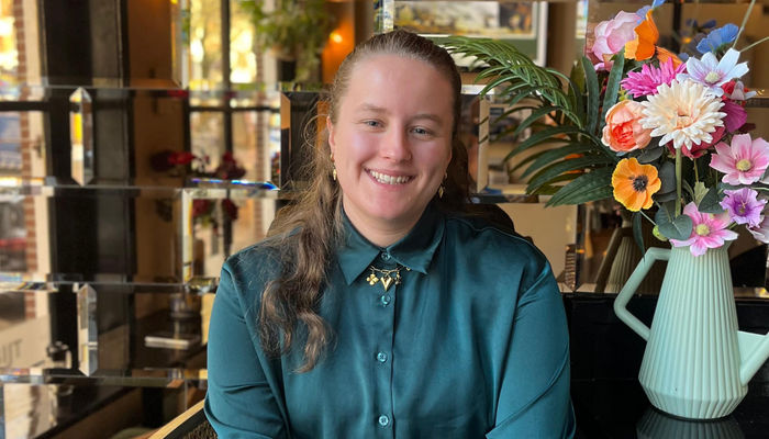 Emma van Kassel wilde rechten studeren maar koos voor de hotellerie