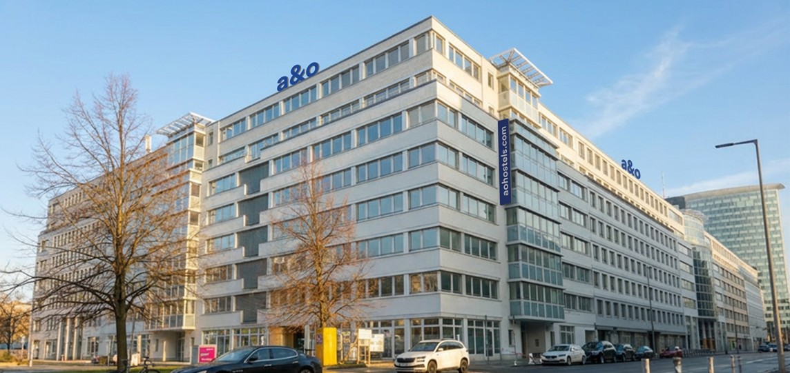 a&o Hostels koopt kantoorpand voor ontwikkeling van grootste hostel van Europa