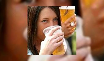 Jeugd drinkt thuis of buiten