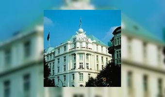 Hoteleigenaar stikt in steak