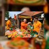 Heineken medewerkers kleuren café oranje