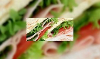 Verse broodjes bij tankstations