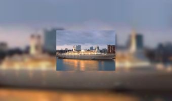 Hotelboot Rotterdam mogelijk naar Oman