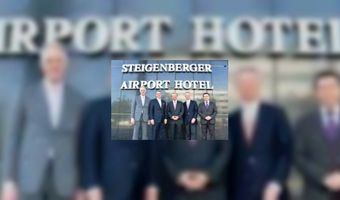 Steigenberger op Schiphol geopend