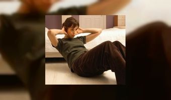 Fitnessen op de hotelkamer 