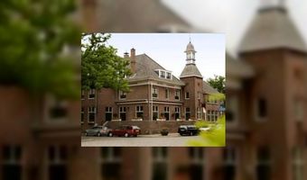 Hengelo verkoopt 'stenen' Hotel 't Lansink