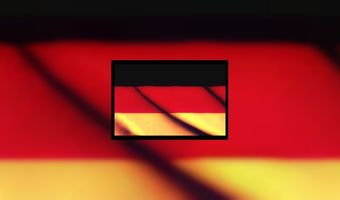 Bratwurst op Den Haag Centraal