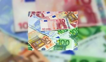 Specificatie vaste kostenvergoeding volstaat niet