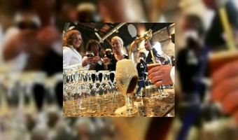 Werkgelegenheid horeca krimpt met 28.000 banen