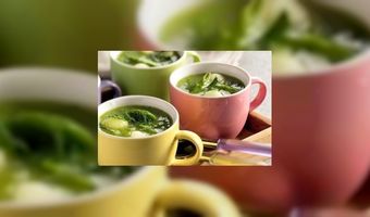 Soep van groene asperges, komkommer en meloen