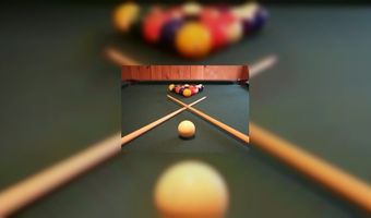 Wereldrecord biljarten in café Breda 