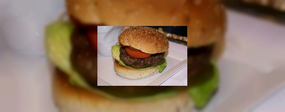 Nice to Meat brengt eerste Hilton burger