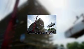 Boeing 737 in suite van hotel