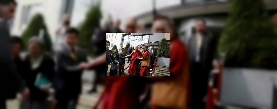 Dalai Lama slaapt in Bilderberg Parkhotel