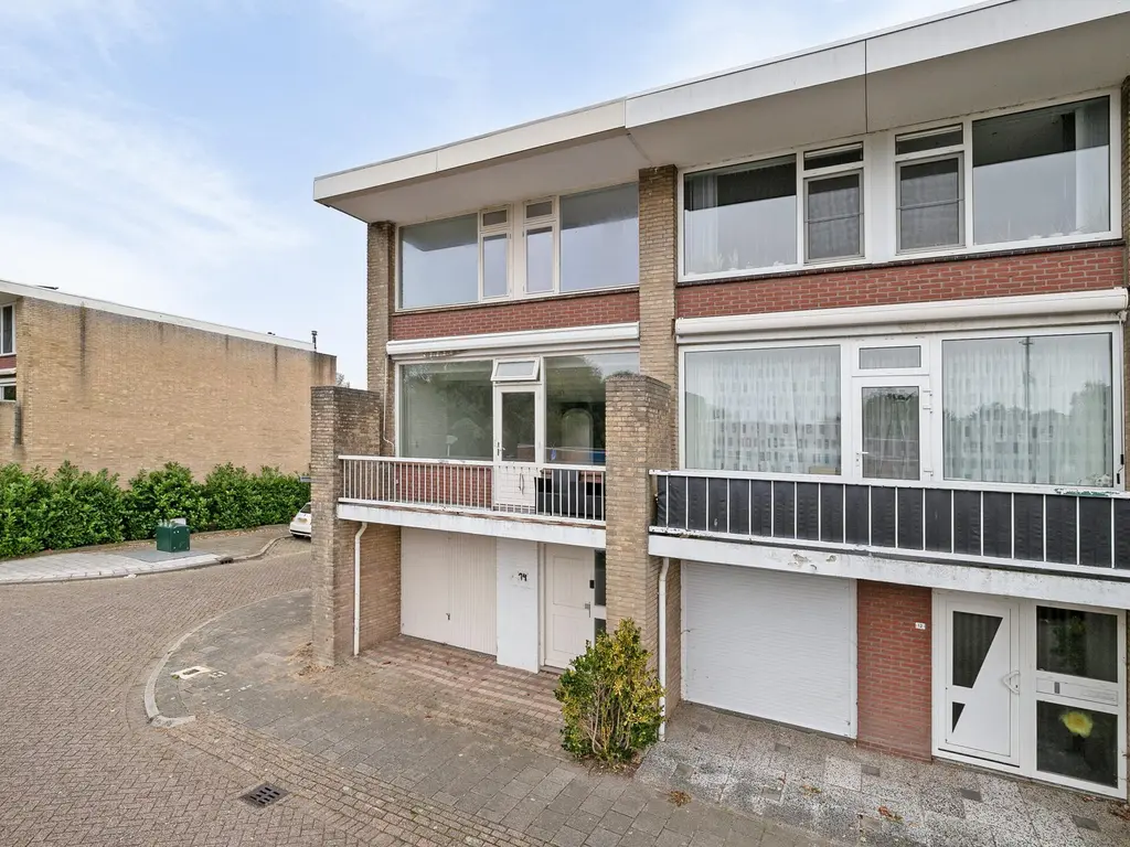 Mgr Smitstraat 14, BRIELLE