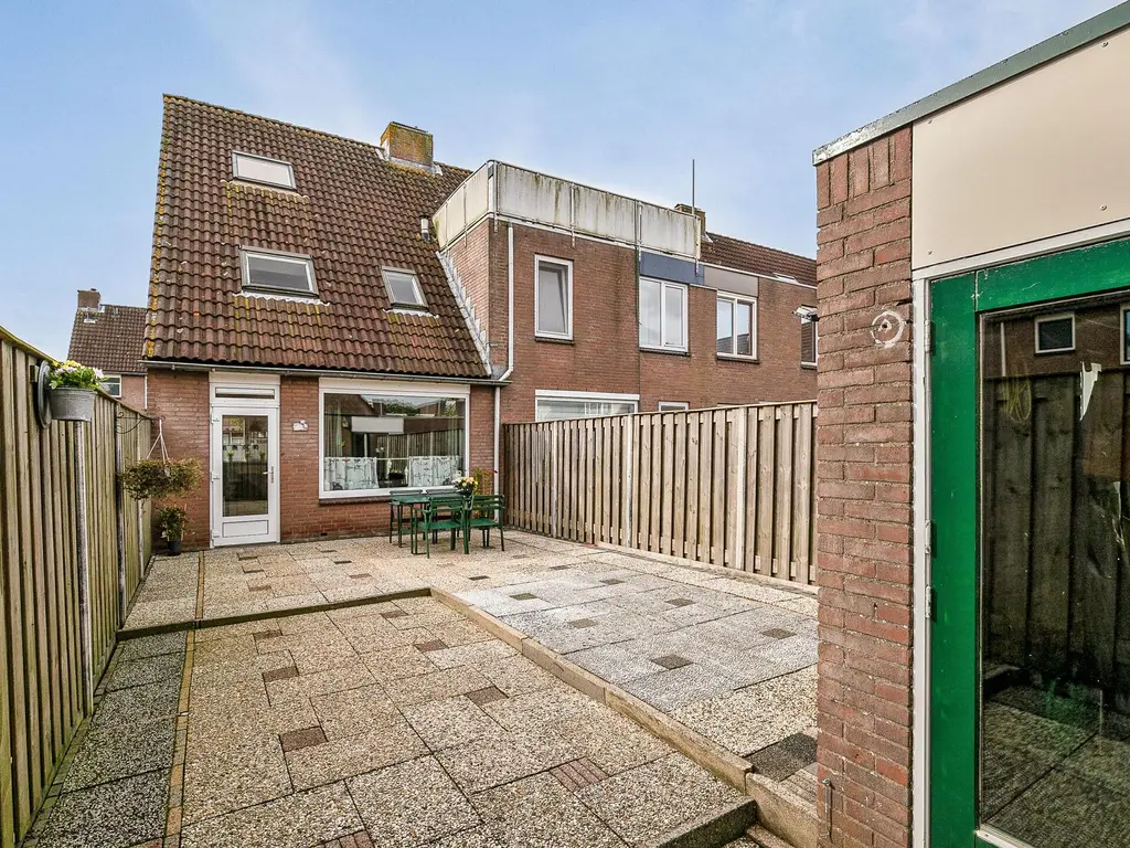 Schaduwgras 20, SPIJKENISSE