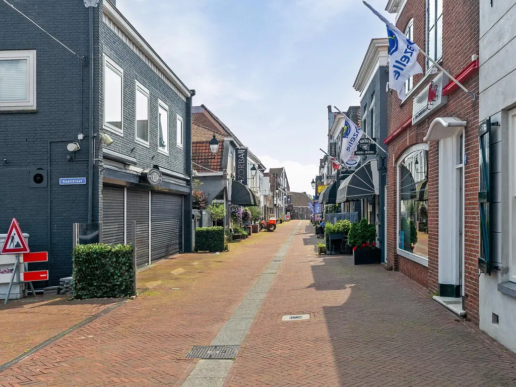 Vaartstraat 1, SPIJKENISSE