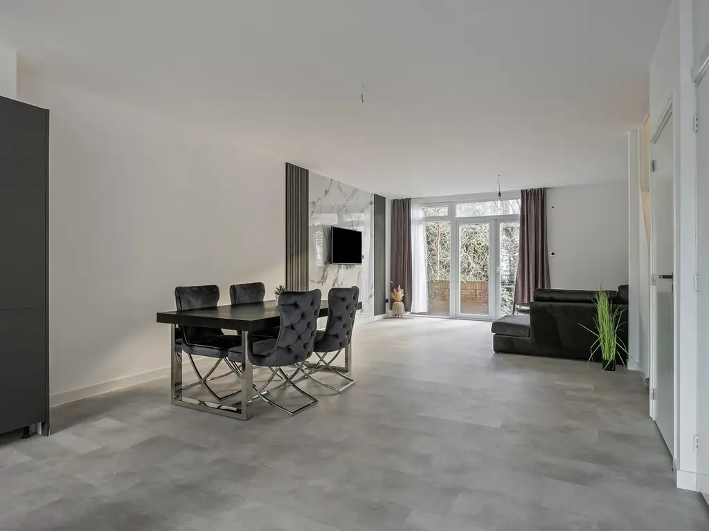 Buys Ballotsingel 67, SCHIEDAM