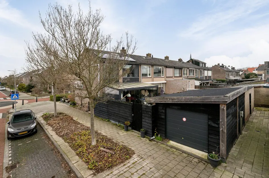 Jhr Mr A F de Savornin Lohmanstraat 21