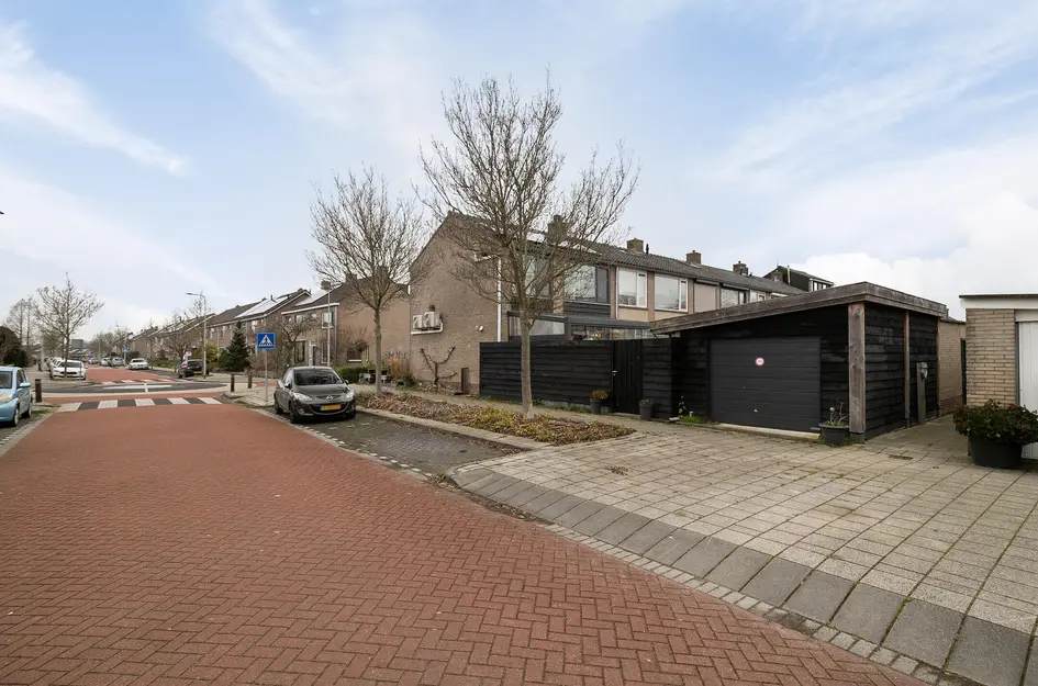 Jhr Mr A F de Savornin Lohmanstraat 21