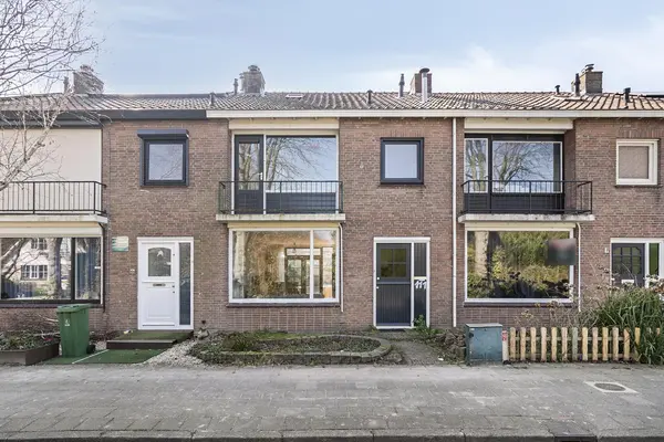 Alexander Verhuellstraat 111