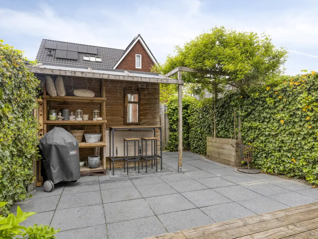 Iepenblad 10, OOSTVOORNE