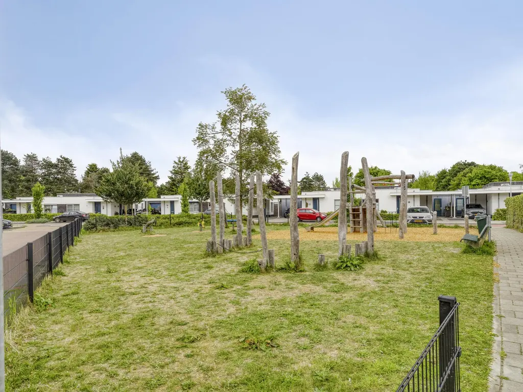 Iepenblad 10, OOSTVOORNE