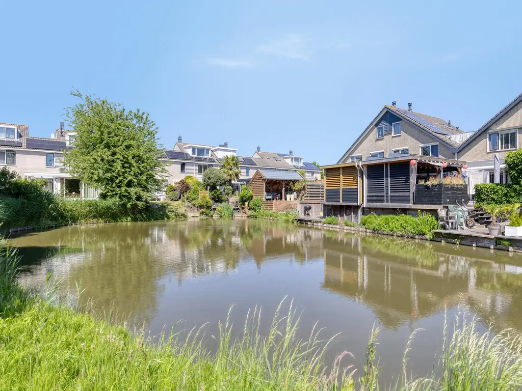 Maria Kleine-Gartmanstraat 36, SPIJKENISSE