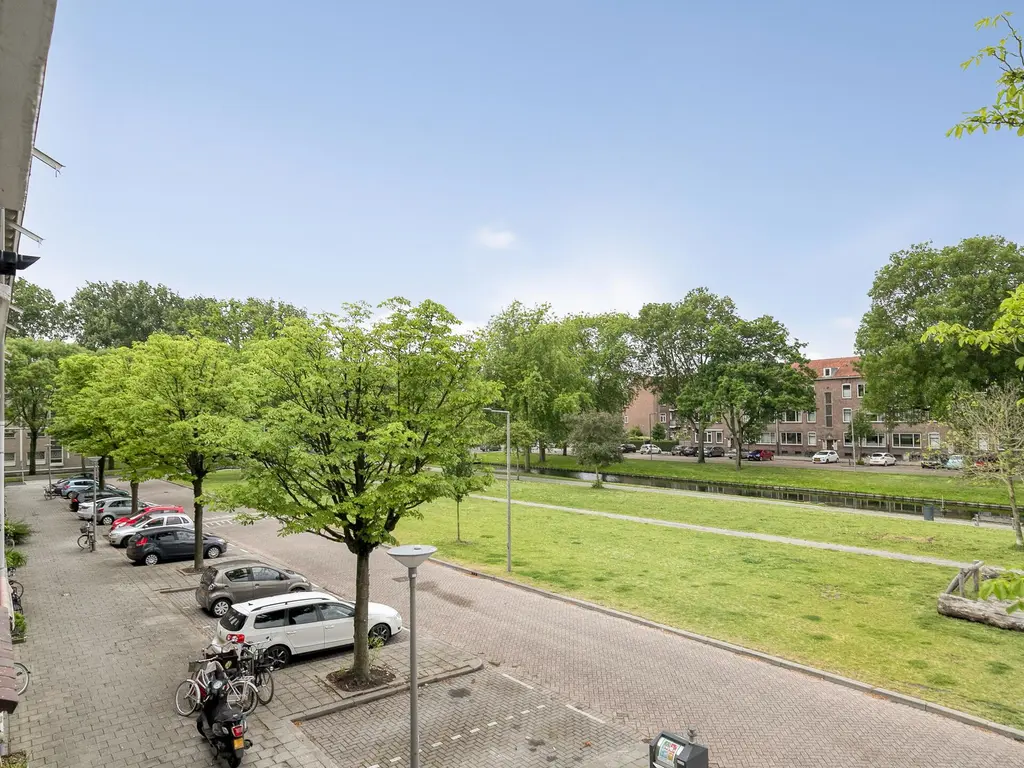 Lepelaarsingel 102B, ROTTERDAM