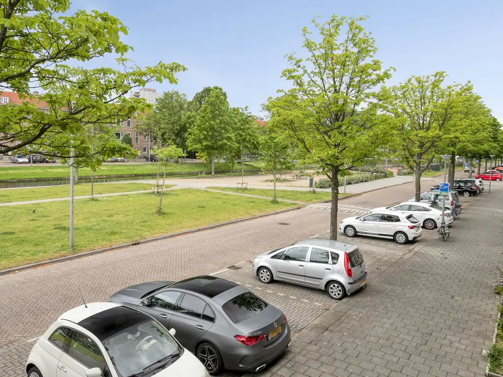 Lepelaarsingel 102B, ROTTERDAM