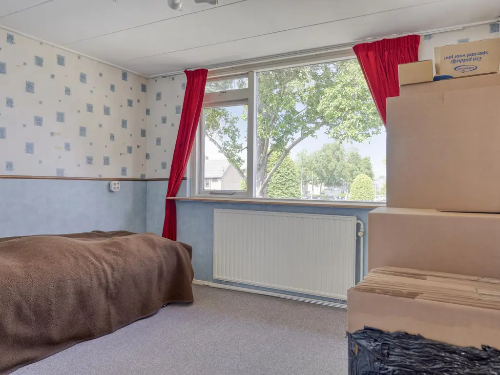 Wiardi Beckmanstraat 4, OUD-BEIJERLAND