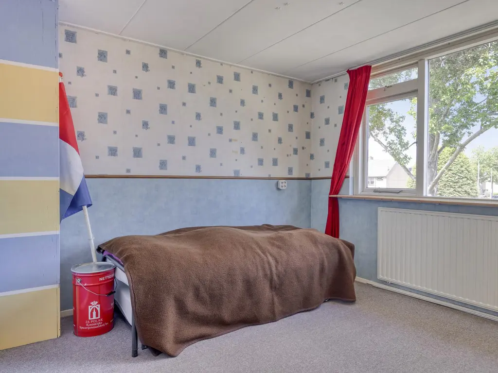 Wiardi Beckmanstraat 4, OUD-BEIJERLAND