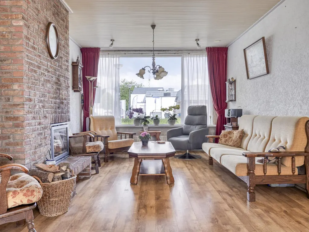 Wiardi Beckmanstraat 4, OUD-BEIJERLAND