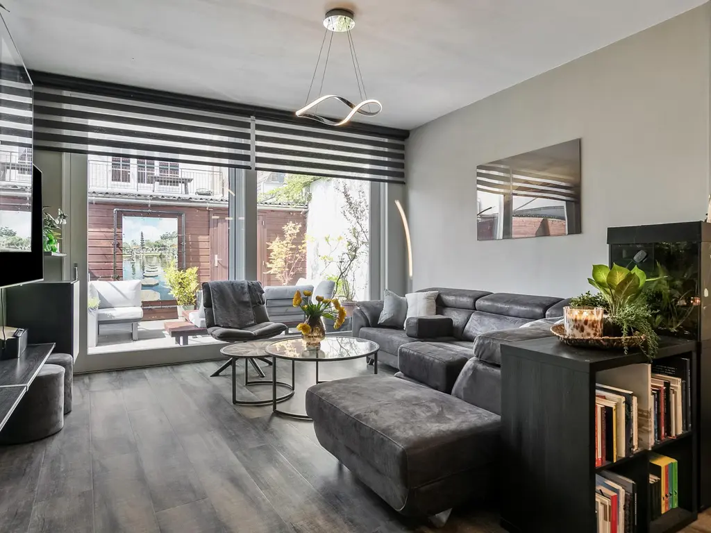 Oost Achterweg 15, OUDE-TONGE