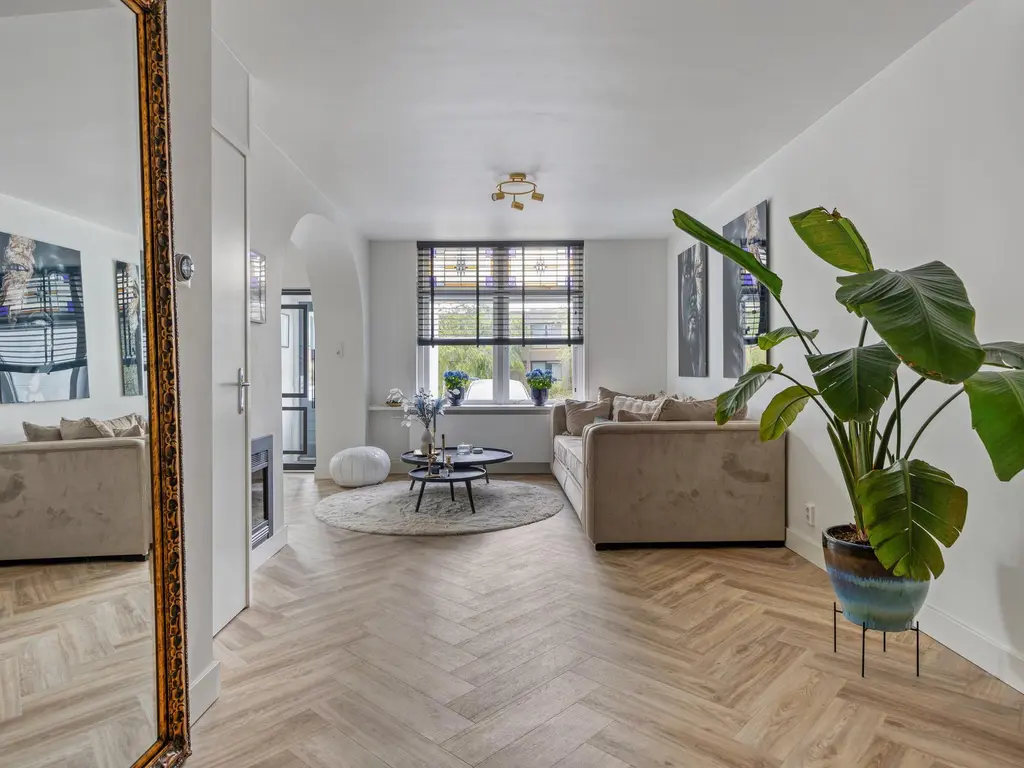 Dorpsstraat 42b, ZWARTEWAAL