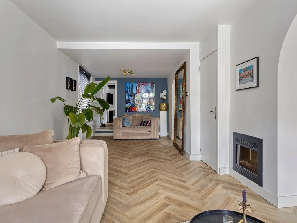 Dorpsstraat 42b, ZWARTEWAAL