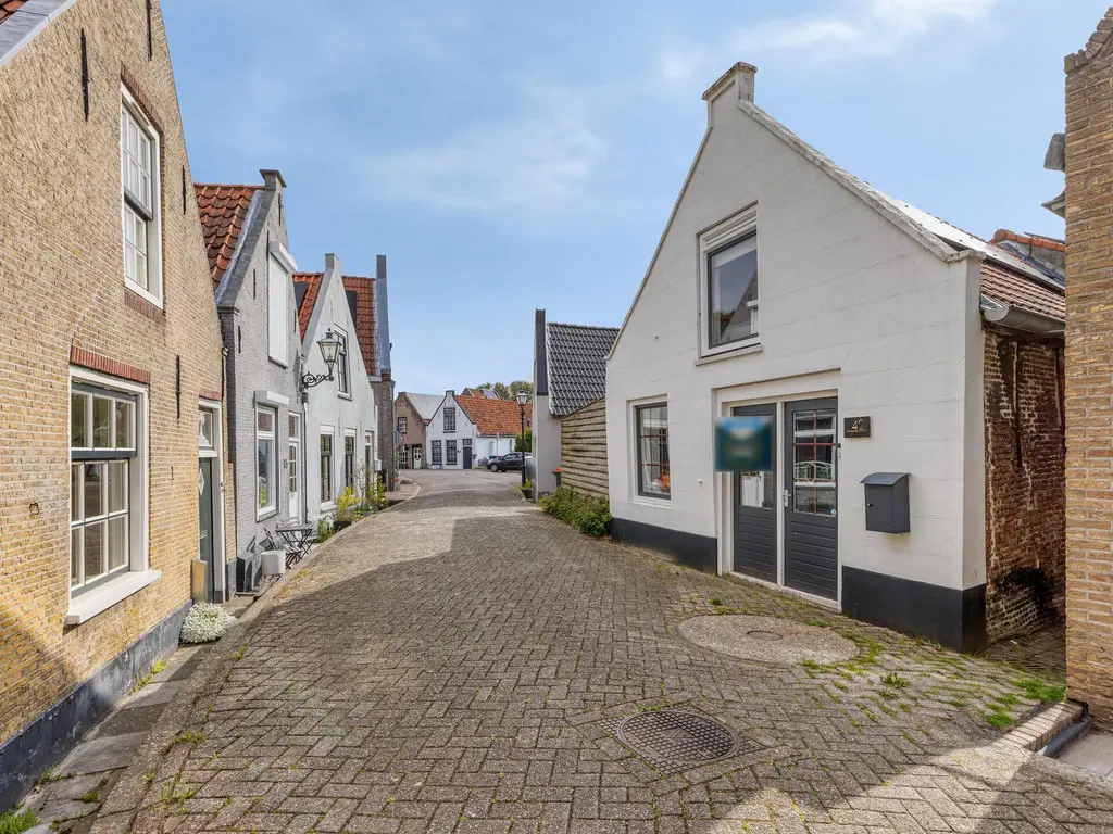 Dorpsstraat 42b, ZWARTEWAAL