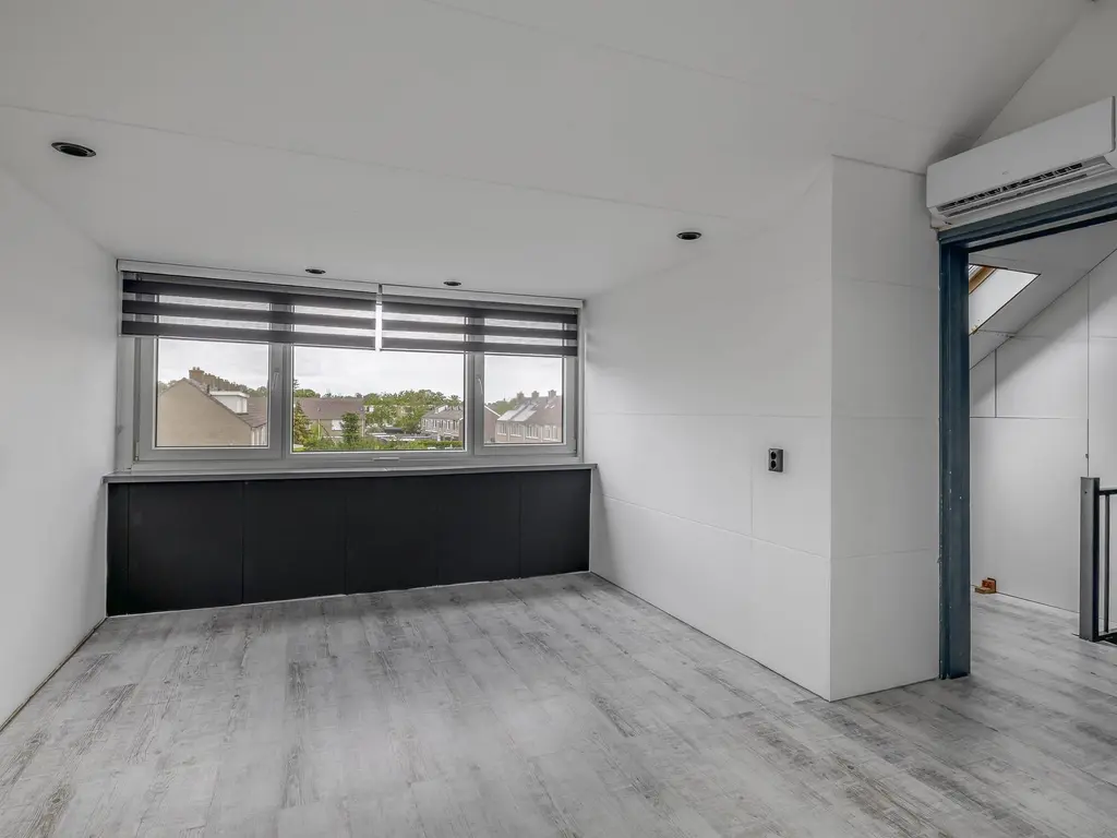 Rembrandtstraat 114, OUD-BEIJERLAND