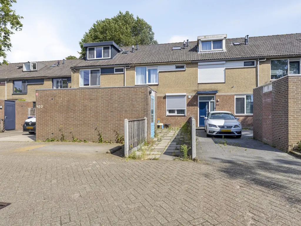 Baarsveen 418, SPIJKENISSE