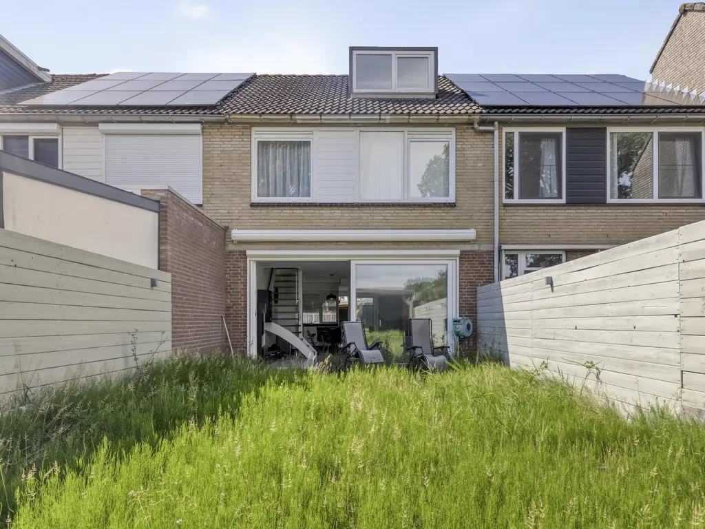 Baarsveen 418, SPIJKENISSE