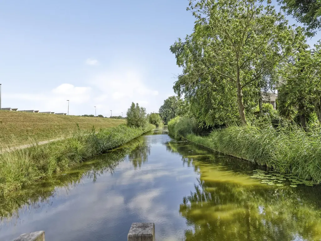 Baarsveen 418, SPIJKENISSE